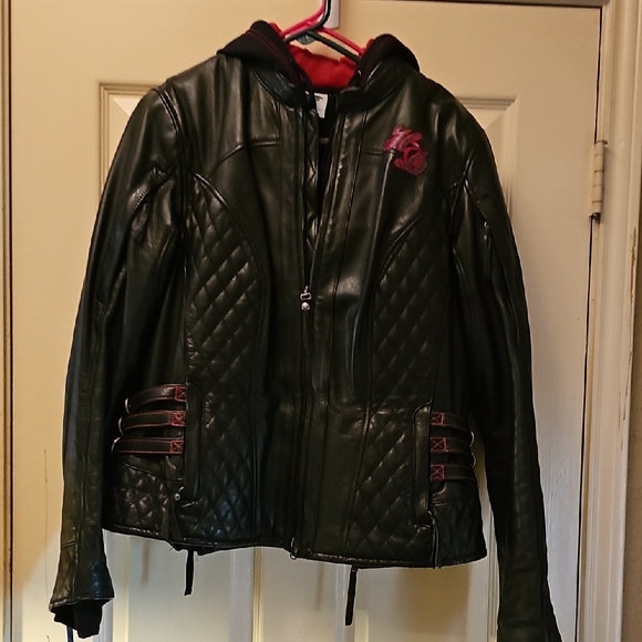 Harley Davidson Black Quilted Leather Jacket with Red Accents 2 Piece - Picture 1 of 11